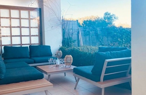 Marine de Saint Ambroggio Apartment | 3-room apartment with air conditioning and parking, 200m from the beach