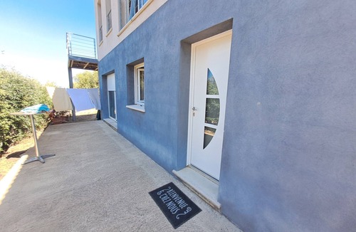 Urtaca Apartment | 3-room apartment with terrace Close to Balagne beaches and mountains.