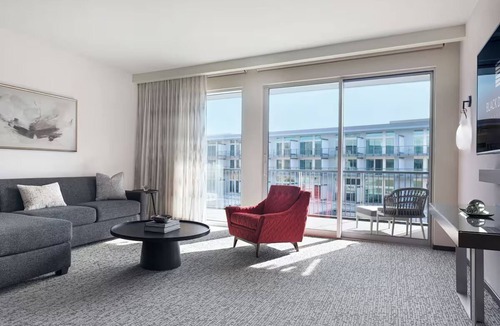 Ivins Hotel | 3 Sophisticated Suites w/Pool Access Offering Peaceful Southern Utah Getaway