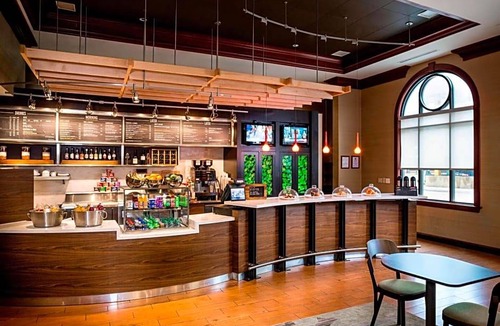 Downtown Hotel | 3-Star Hotel ∙ Courtyard by Marriott Norfolk Downtown