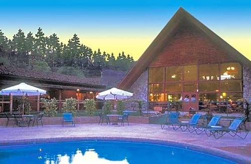 Kohls Ranch Hotel | 3-Star Hotel ∙ Kohl's Ranch Lodge