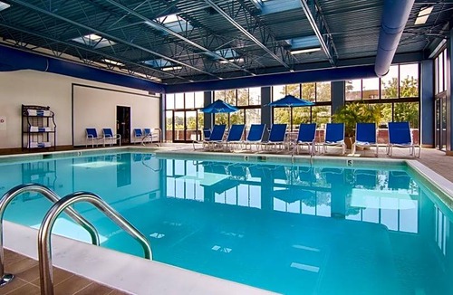 Northeast Virginia Beach Hotel | 3-Star Hotel ∙ DoubleTree by Hilton Virginia Beach