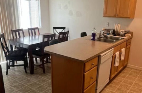 Idaho Falls Apartment | 30+ Day Stay Furnished 2BR Townhome Near Hospitals & INL The Tree House