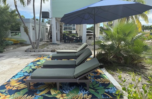 Big Pine Key House | 3bd/2.5 bath comfortable home with large dock located on a direct access canal!