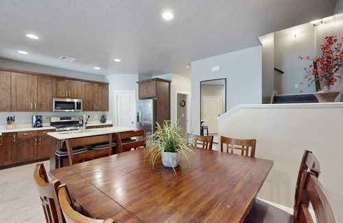 Sienna Hills Villa | 3BR/2.5BA Townhouse w/Pool & Hot Tub