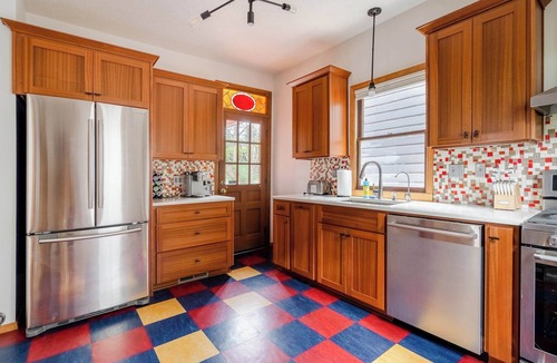 Goose Hollow House | 3BR Craftsman - Vintage Charm - Great Location