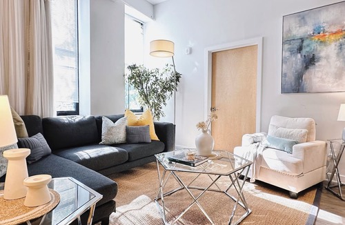 Downtown Apartment | 3BR Downtown Providence Family Home, Walk to Riverwalk