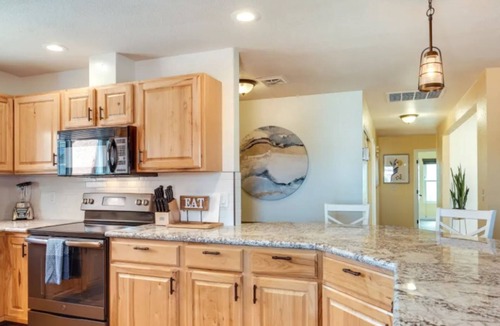 Lake Havasu City House | 4/3 RESORT BACKYARD-Solarheated pool! Home+Casitas Remodeled2Perfection +Garage