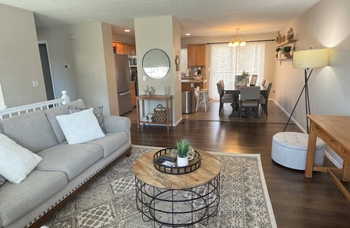 Fairwood House | 4-bed 2.5 bathroom in North Spokane with treadmill, WiFi, AC