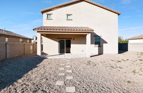 Tamaron House | 4 Bedroom Desert Oasis/Large Yard/Sleeps 8