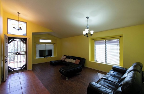 Drexel-Alvernon House | 4-bedroom house in lovely Tucson with WiFi, AC