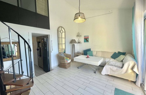 Porticcio House | 4-room holiday home with air conditioning and parking in Porticcio