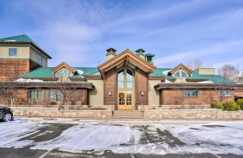 Elkhorn Village House | 4311 Fairway 9