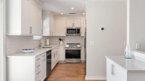 Pelican Bay House | 45 Pelican Bay by AvantStay