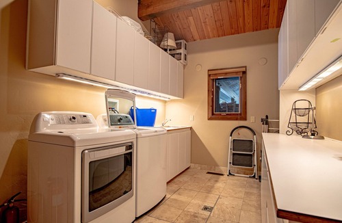 Sun Valley House | 4BD Chocolate Gulch Cabin on Trailhead