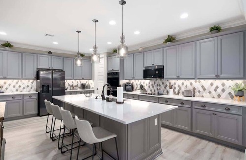 Glendale House | 4BR Home Near State Farm Stadium with Pool & Patio