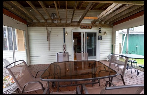 Mitiwanga Cottage | 4BR Lakefront Getaway! Sunset Views, Private Community Beach, Cozy Back Porch