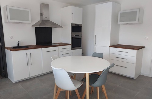 Eccica-Suarella Apartment | 5 MIN DRIVE FROM PORTICCIO NEW T3 IN QUIET LOCATION