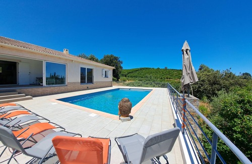 San-Nicolao Villa | ☆5 min walk – 160 m²/5,000 m² lot Private, secluded pool for 2–8 people max