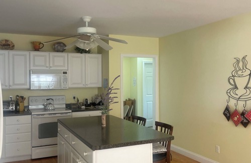 Middletown Condo | 55+ Community: 2B/2Bath condo with balcony and 2-car garage