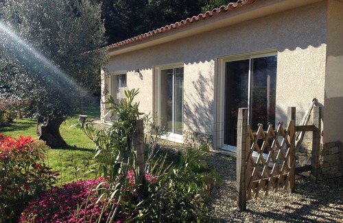 Casaglione Villa | 55-meter detached air-conditioned villa with oak garden