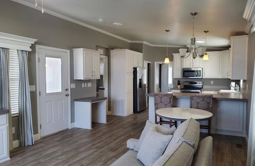 Carriage Manor House | 55 + Resort - Carriage Manor - 1 bedroom, 2 bath, Great room plan