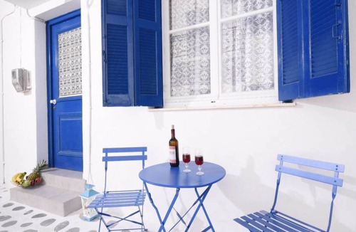 Parikia House | 56 m² House ∙ 1 bedroom ∙ 4 guests