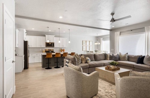 Hurricane Villa | 6 Bed 6 Bath Sleeps 22 w/4 Private Master Suites!