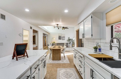 Tucson Cottage | 7 Mi to Sabino Canyon: Poolside Oasis w/Mtn Views