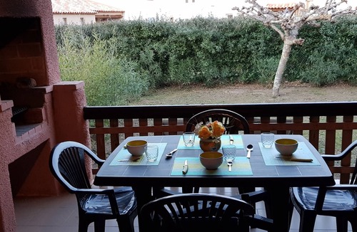 Porto-Vecchio Villa | 700 m walk from the beach of St Cyprien, charming little villa