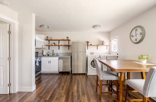 Midtown Apartment | #721 Cozy Midtown Reno Hideaway