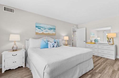Spinnaker Beachhouses Villa | 754 Spinnaker Beach House