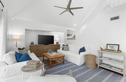 Spinnaker Beachhouses Villa | 774 Spinnaker Beach House