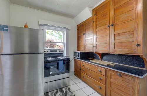 Phoenix Apartment | 8 Mi to Micron Technology! River-View Apt!