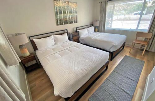 Mount Carmel Junction Hotel | 89 & Nine Motel