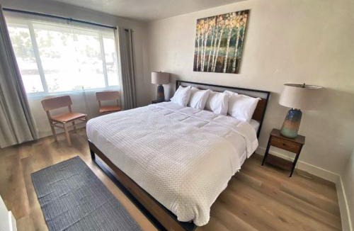Mount Carmel Junction Hotel | 89 & Nine Motel