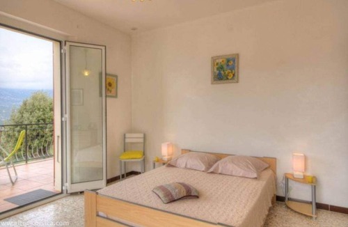 Ucciani Apartment | 95m², 3 bedrooms linen included, quiet, panoramic terrace, 25km Ajaccio