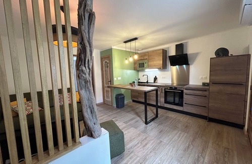 Monacia-d'Aullene Apartment | A 10 mn des Plages, Appartement Refait à Neuf au Cœur D'un Village Authentique