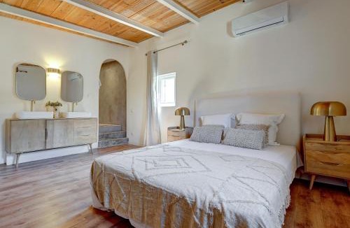 Belgodere House | A Casetta - Maison climatisée avec piscine