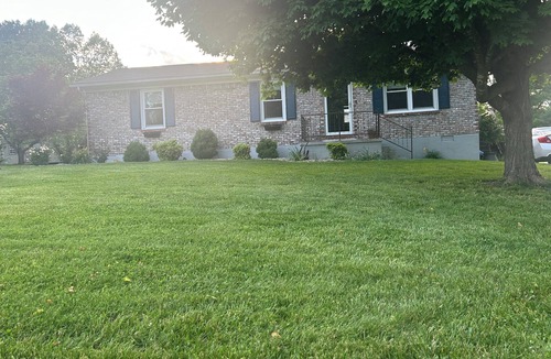 Nazareth House | A peaceful Kentucky getaway where comfort, character, and location come together