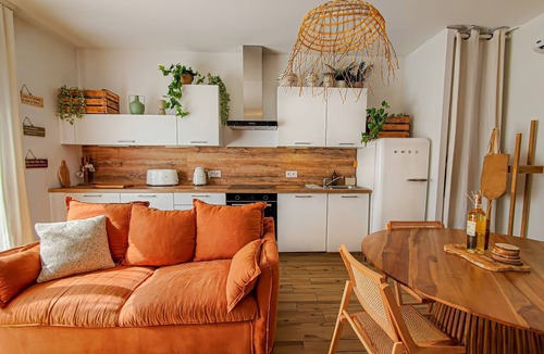 Pineto Villa | A Piaghja | Renovated duplex 150 m from the beach, garden & air conditioning, Marana