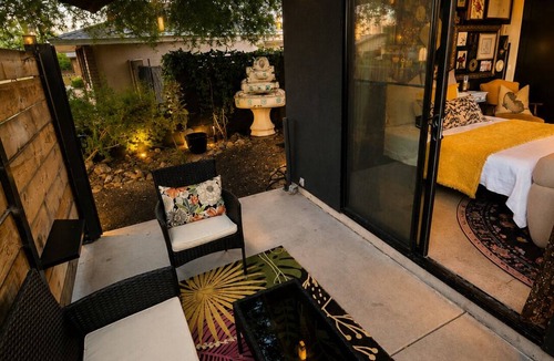 Melrose Paradise Cottage | A Stay Like No Other Immersive Distinctive
