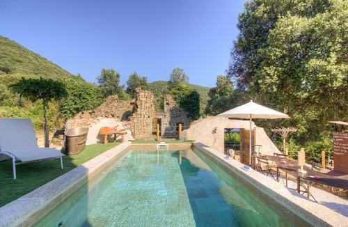 Cardo-Torgia House | A TURGHJA - CARDO TORGIA