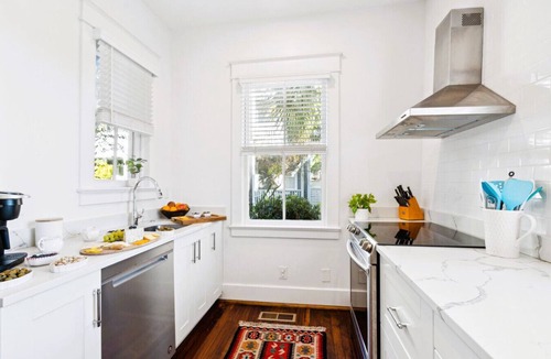Cannonborough Elliotborough House | A2 at Saint Philip Square, One Block to King, Stylish Southern Escape