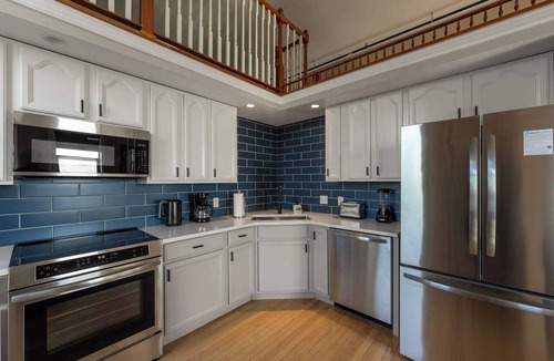 East Price Hill Apartment | Above Coffee Shop, Cincy Hilltop Apt, City Views!