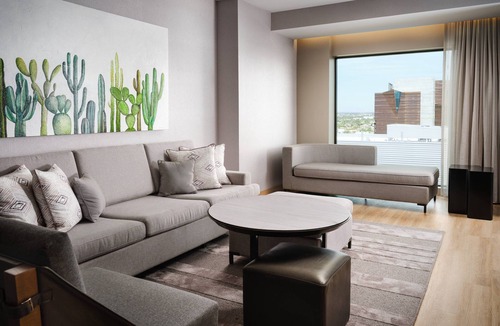 Downtown Phoenix Hotel | AC Hotel by Marriott Phoenix Downtown