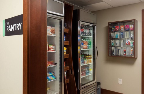 Folsom Apartment | Accessible 1-Bedroom Suite in Folsom, CA