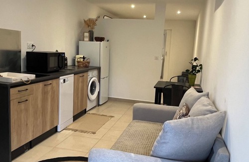 Santa Giulia Apartment | Accommodation close to Santa Giulia beach and Palombaggia