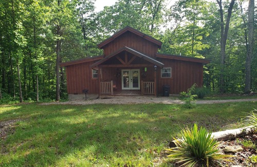 Frenchburg Cabin | ACE HIGH Cabin- RRG- Hot Tub