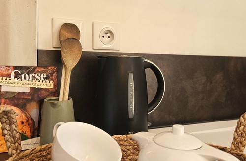 Saint-Florent House | Acqua è Terra Special Offer: Air Conditioning, Pool & Garden, 5-minute walk from St. Florent